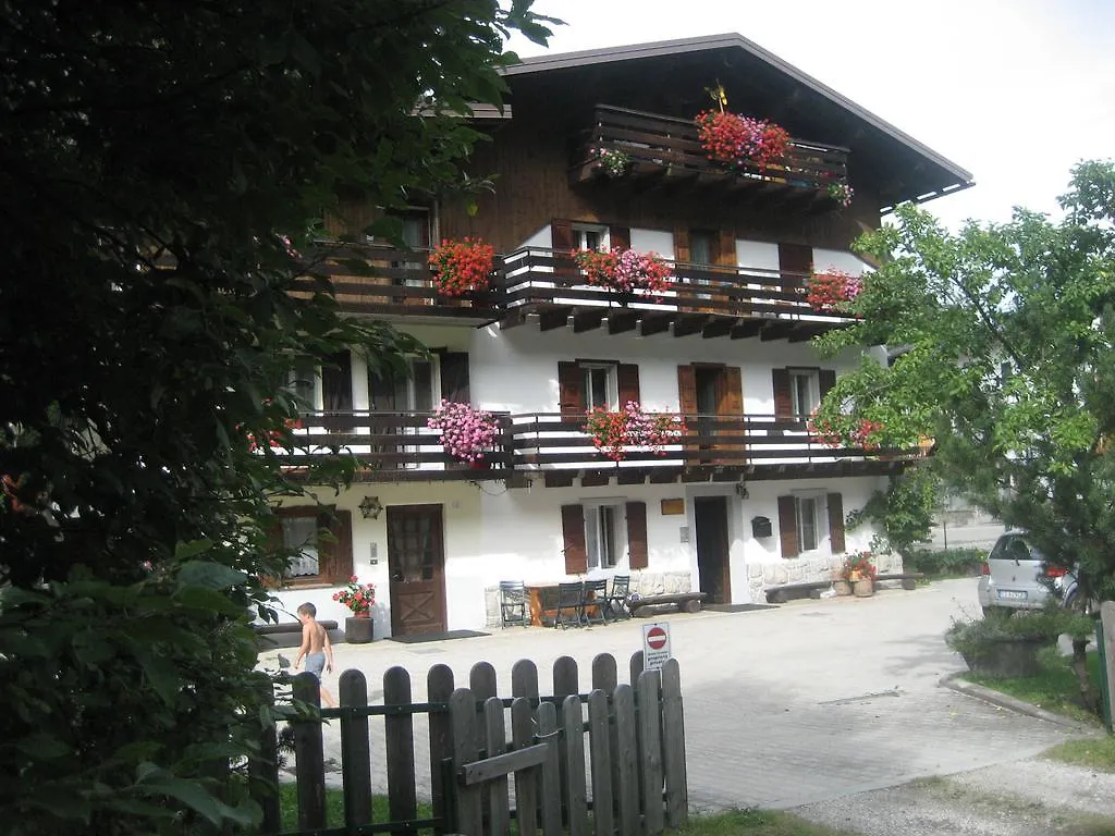 Residence Marmolada Рокка-Пьеторе Италия